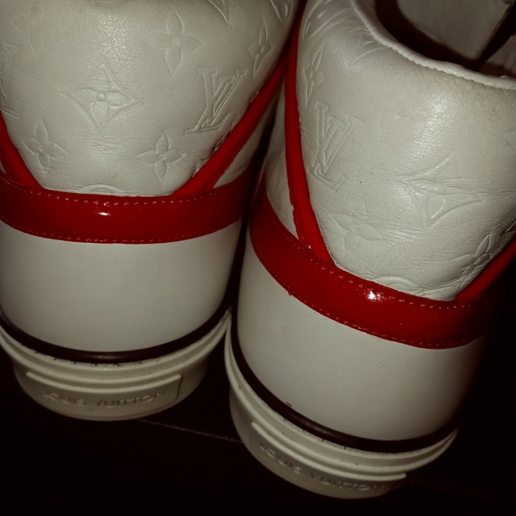 louis Vuitton Mens Mid top sneakers - Picture 8 of 11